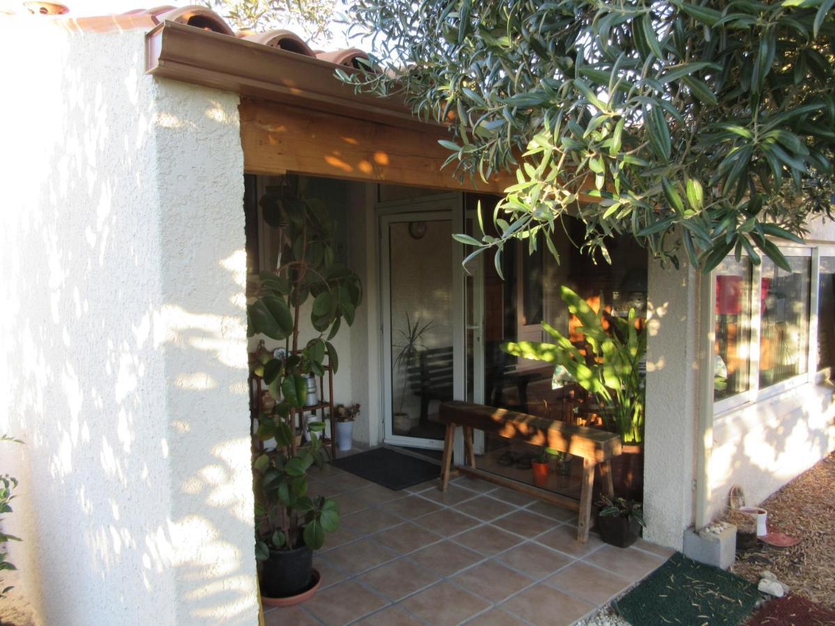 Maranatha Bed & Breakfast Les Gonds Exterior photo